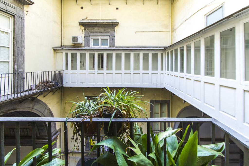 Hotel Residenza Principe Di Carafa Nápoles Exterior foto